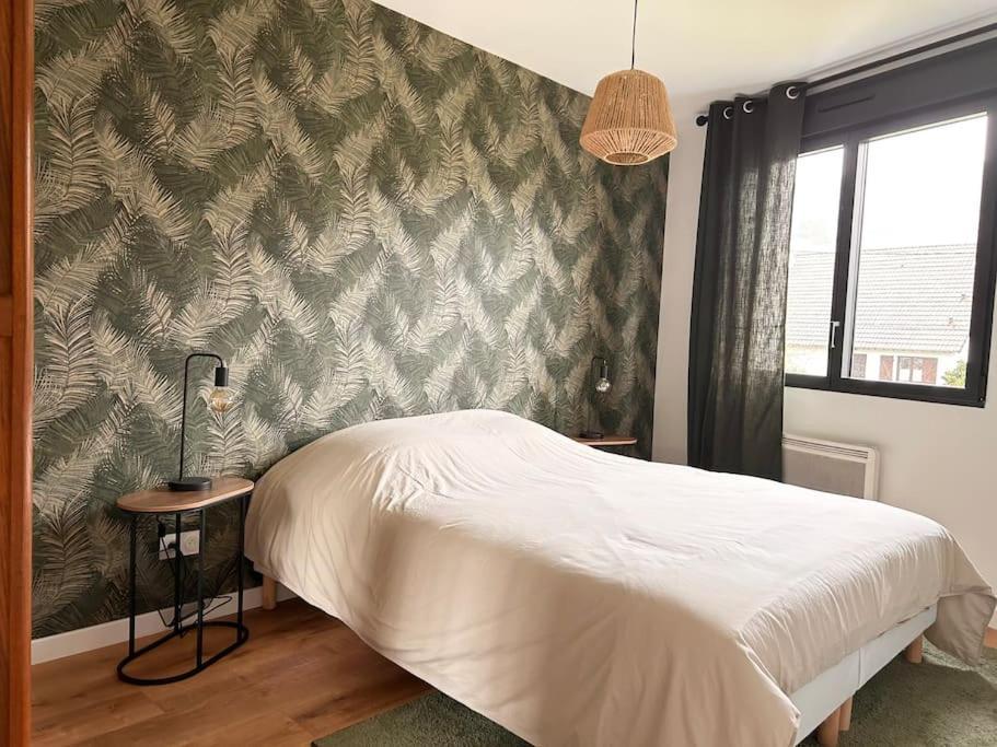 Saint-Leger-du-Bourg-Denis Home 724 מראה חיצוני תמונה